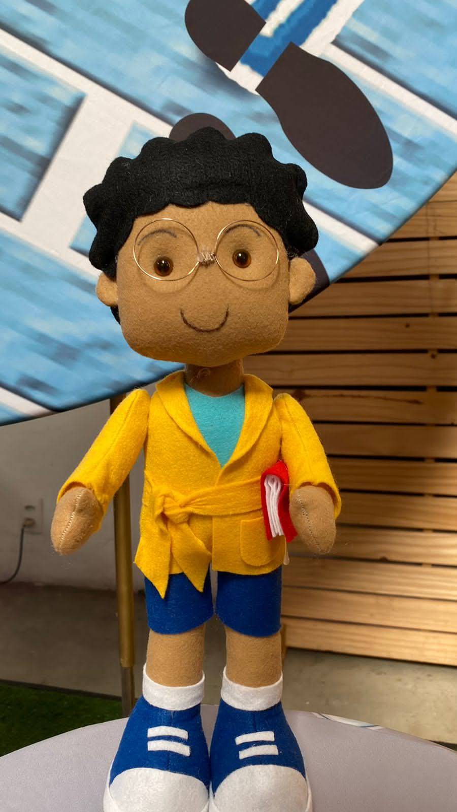 Boneco DPA Bento Amarelo