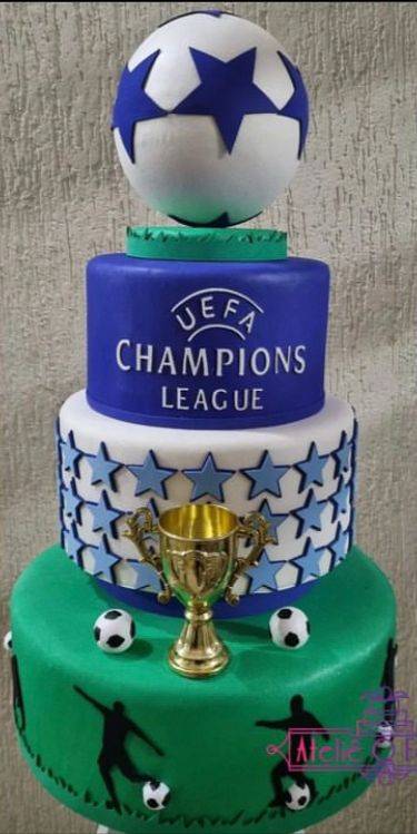 Bolo Fake Champions League - 3 andares