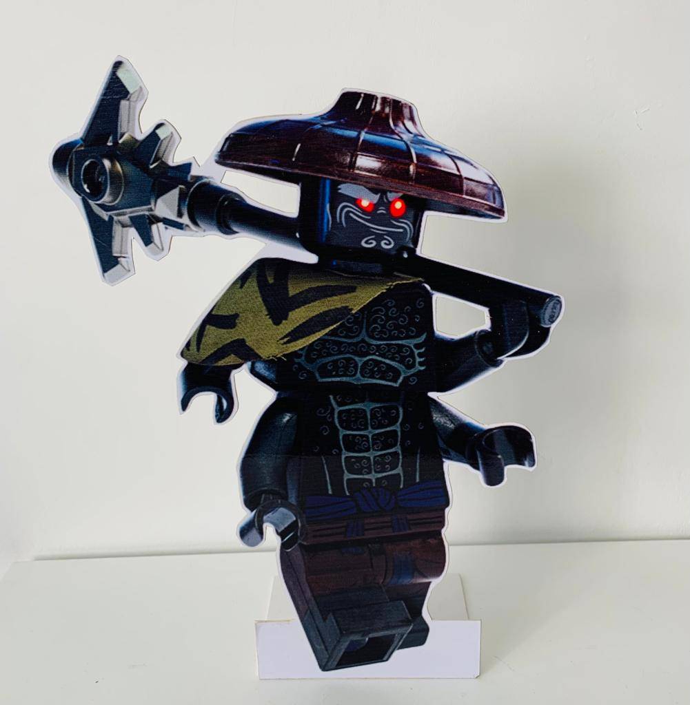 Display Ninjago Preto