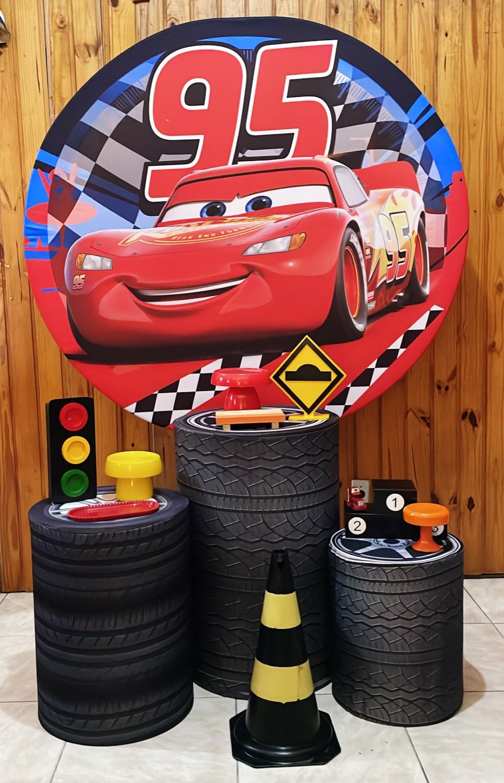 RELAMPAGO MCQUEEN