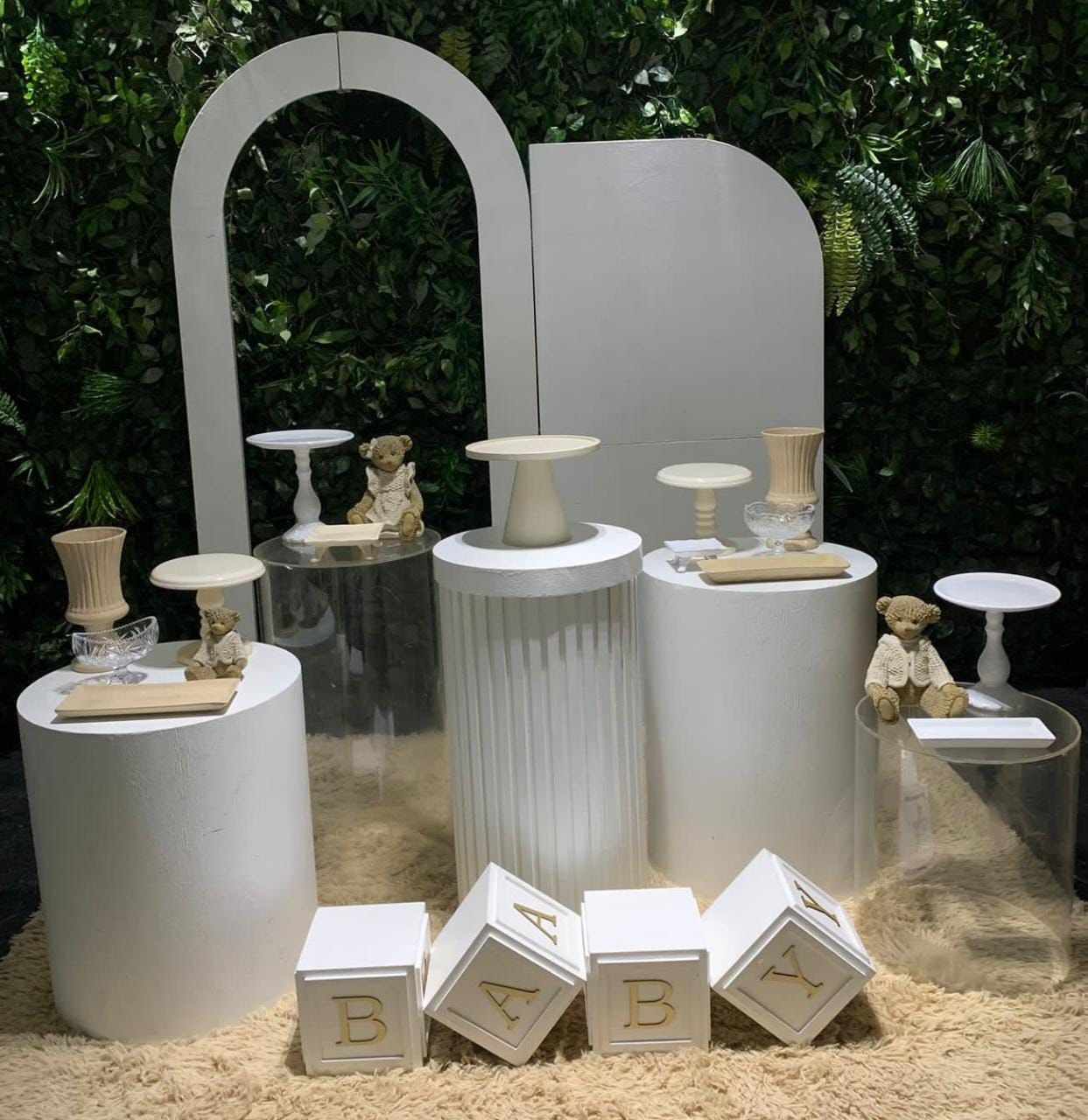Kit chá revelação bege e branco